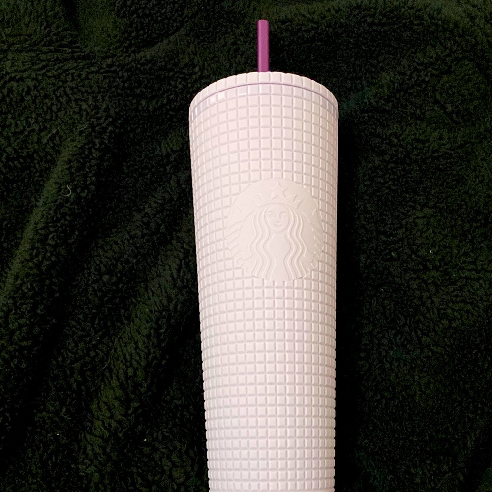 Starbucks lilac Matte venti cup